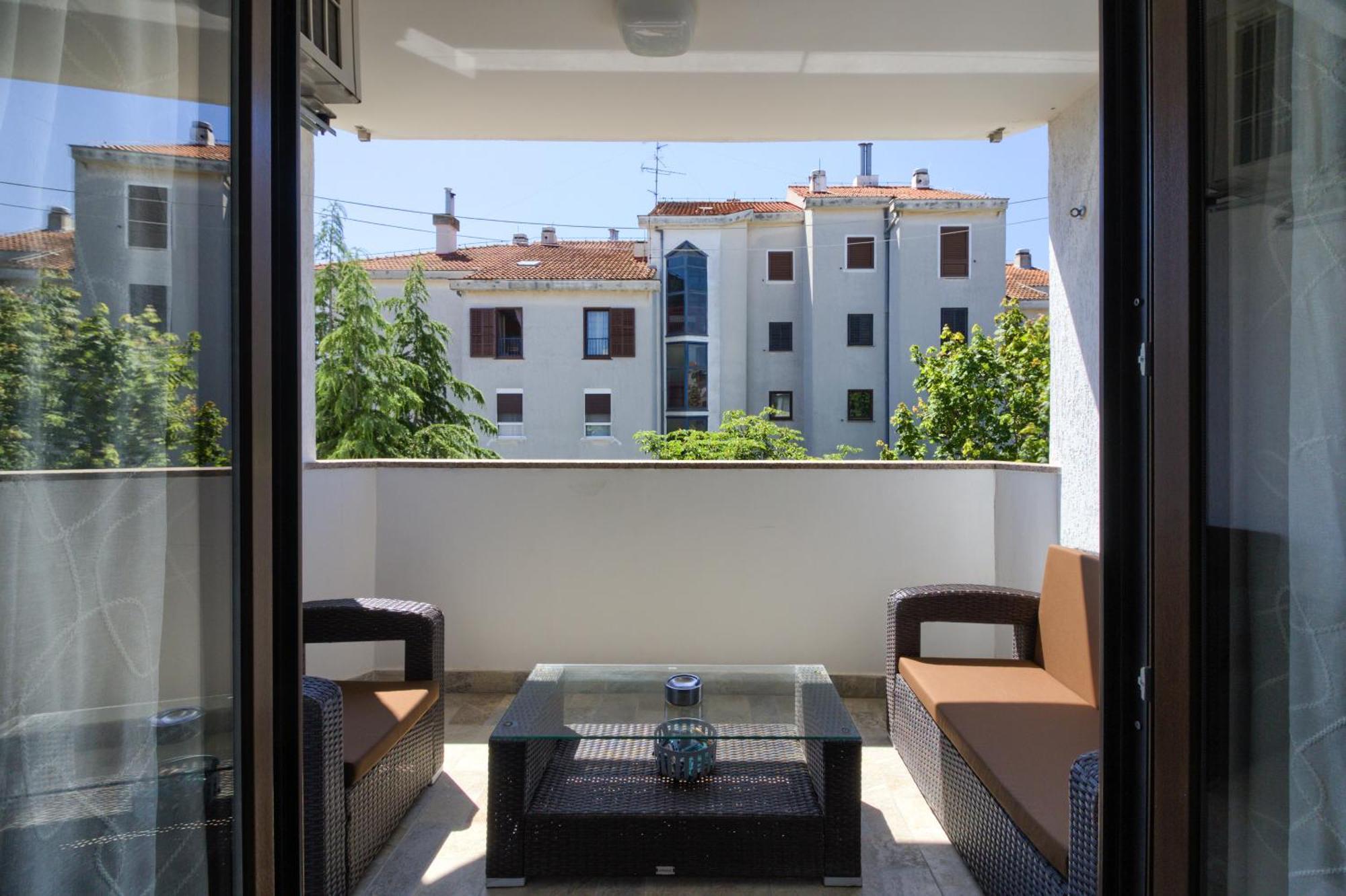 Apartment Lungomare Pula Exterior foto